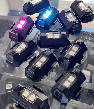LUCES ESTROBOSCOPICAS DE LUJO PARA CARROS Y MOTOS
